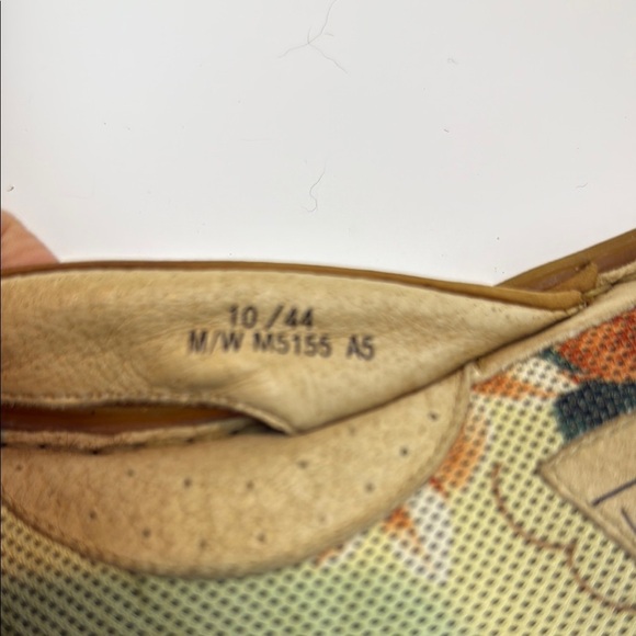 Born Tan Leather Men's Sandals, Size 10 - Picture 3 of 4